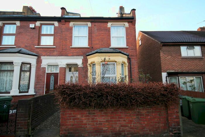 1 Bedroom Flat To Rent In Dawlish Road, Leyton, London, E10