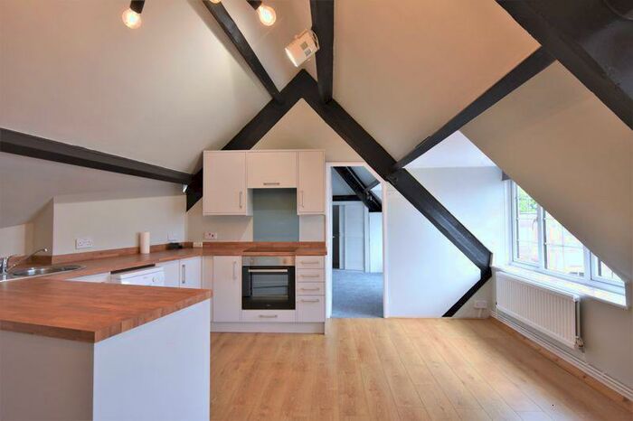 1 Bedroom Apartment To Rent In Downing Street, Farnham, GU9