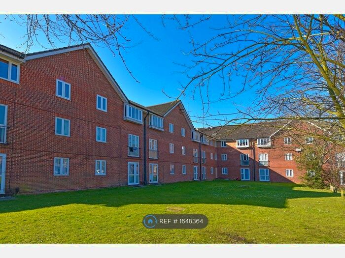 1 Bedroom Flat To Rent In Foyes Court, Southampton, SO15