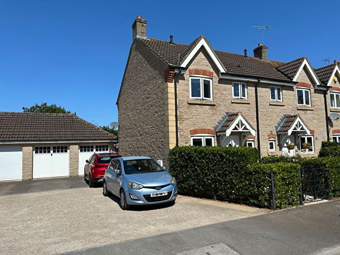 3 Bedroom End Of Terrace House To Rent In Royal Field Close, Hullavington, Chippenham, SN14