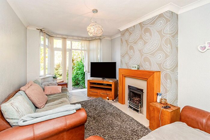 3 Bedroom Semi-detached House For Sale In Rosemary Crescent West, Wolverhampton, WV4