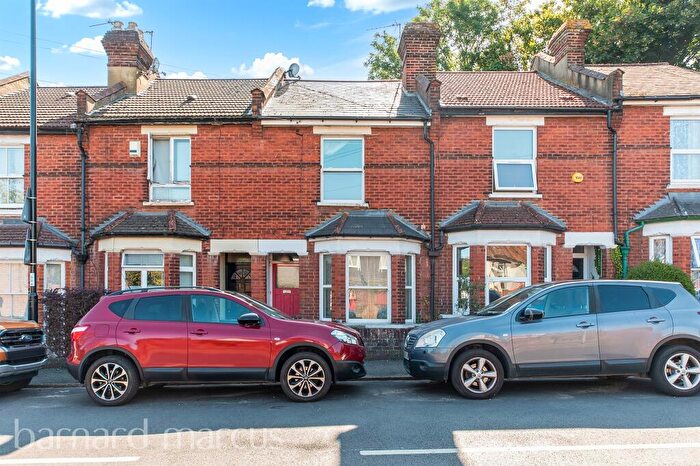 2 Bedroom Terraced House For Sale In Riddlesdown Road, Purley, CR8