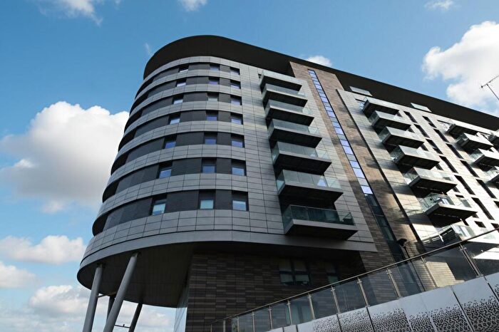 2 Bedroom Apartment For Sale In Manchester Waters, Pomona Strand, Manchester, M16