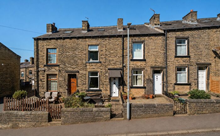 3 Bedroom Terraced House For Sale In Clement Street, Sowerby Bridge, West Yorkshire, HX6
