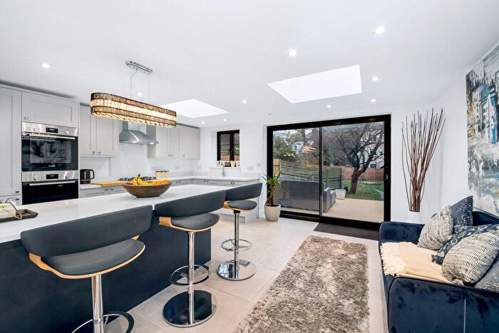 5 Bedroom Property For Sale In Dulwich Wood Avenue, Crystal Palace, London, SE19