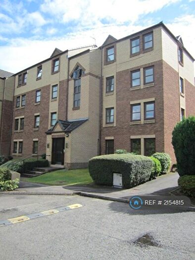 2 Bedroom Flat To Rent In Craighouse Gardens, Edinburgh, EH10