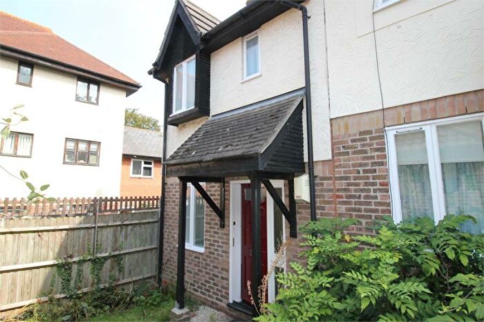 2 Bedroom Semi-Detached House To Rent In Nicholsons Grove, Colchester, Essex, CO1
