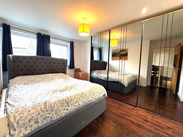 2 Bedroom Apartment To Rent In Drift Court, Basin Approach, London, E16