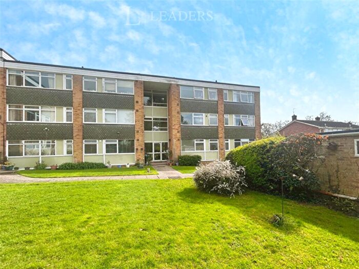 3 Bedroom Apartment For Sale In Long Copse Lane, Emsworth, Hampshire, PO10