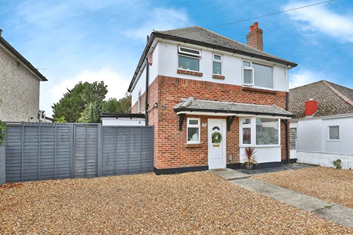 3 Bedroom Detached House For Sale In Home Road, Bournemouth, Dorset, BH11