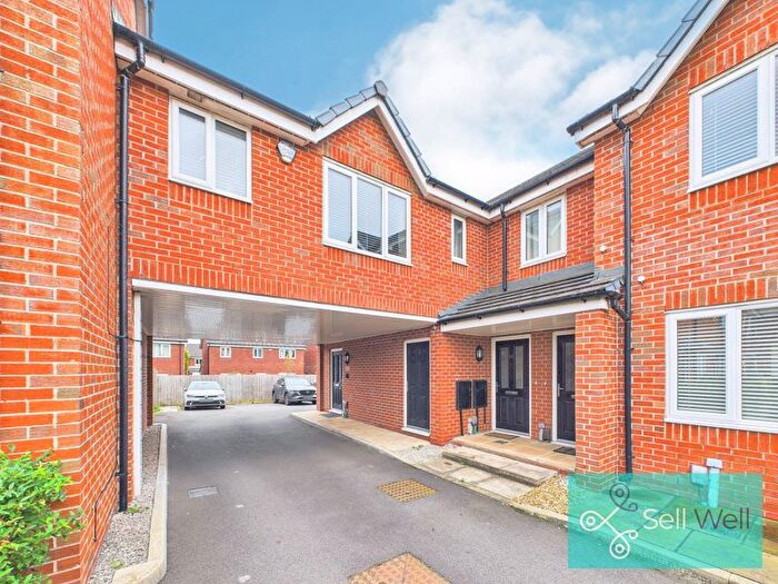 1 Bedroom Flat For Sale In Old Mill Lane, Worsley, Manchester, M28