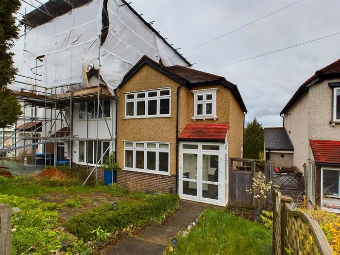 3 Bedroom Semi-Detached House To Rent In Woodlands Grove, Chipstead, Coulsdon, CR5