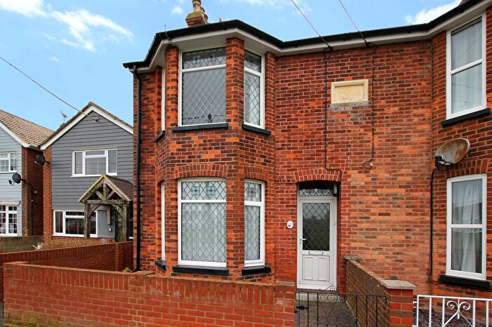 3 Bedroom Semi-Detached House For Sale In Skinner Road, Lydd, TN29