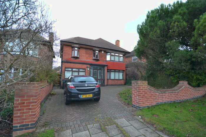 6 Bedroom Detached House To Rent In Musters Road, West Bridgford, NG2