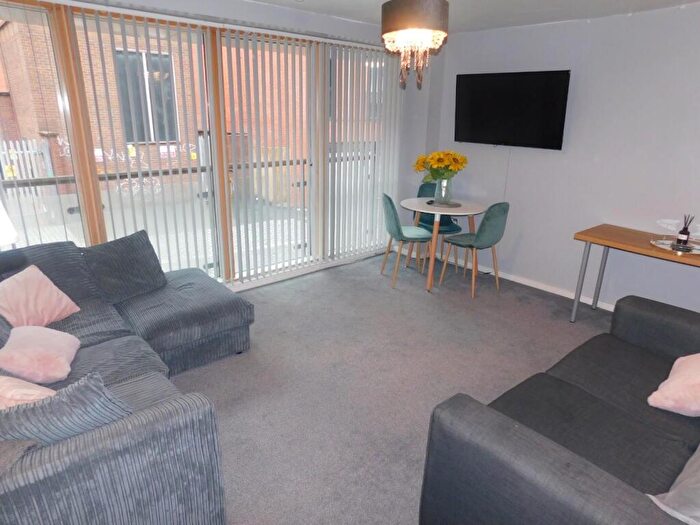 2 Bedroom Apartment To Rent In Henry Street, L1