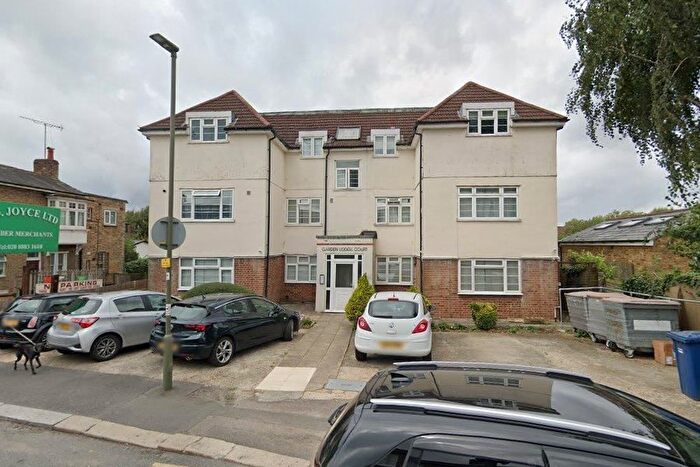 1 Bedroom Flat To Rent In Church Lane, London, N2