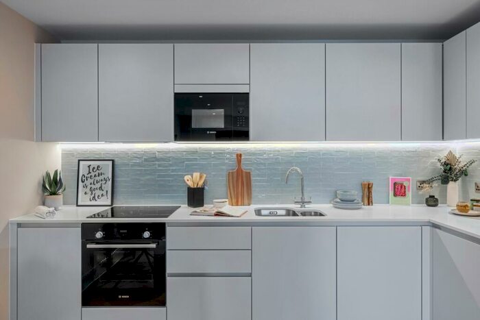 1 Bedroom Apartment To Rent In Weldale Street, Reading, RG1