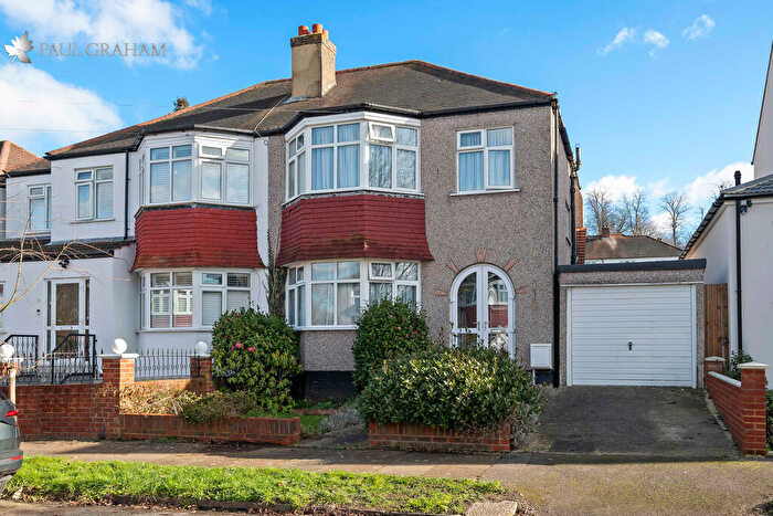 3 Bedroom Semi Detached House For Sale In Raleigh Avenue, Wallington, SM6