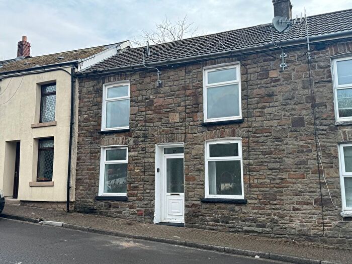 3 Bedroom Terraced House To Rent In Vale View Terrace (), Nantymoel, CF32