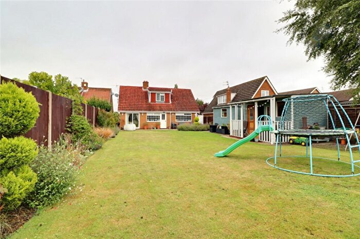 3 Bedroom Detached House For Sale In Westgate Road, Belton, Lincolnshire, DN9