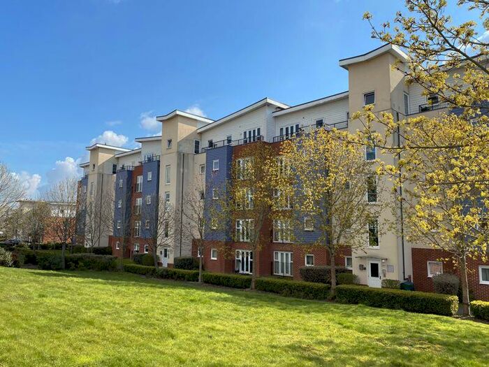 1 Bedroom Flat To Rent In Alexander Square, Eastleigh, SO50