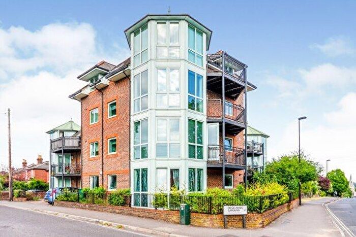 2 Bedroom Flat To Rent In Highfield Lane, Southampton, SO17