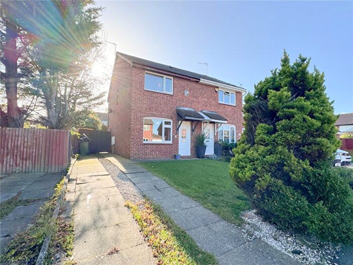 2 Bedroom Semi Detached House For Sale In Cirencester Avenue, Greasby, Wirral, CH49