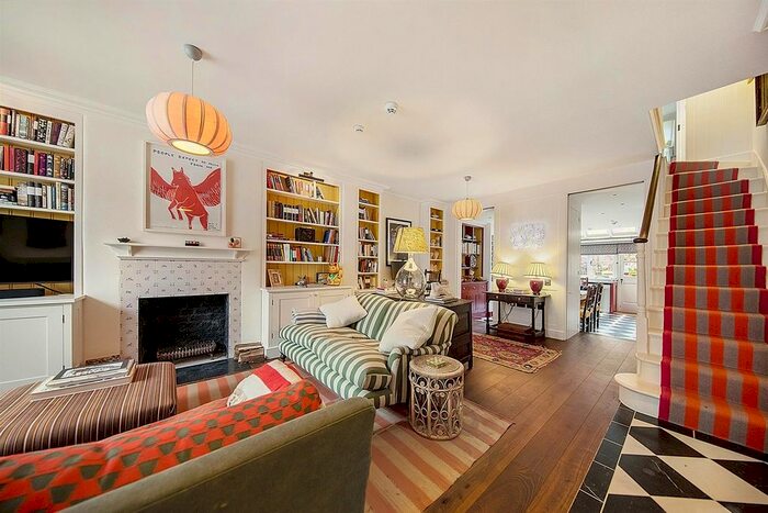 4 Bedroom Property To Rent In Nasmyth Street, London, W6