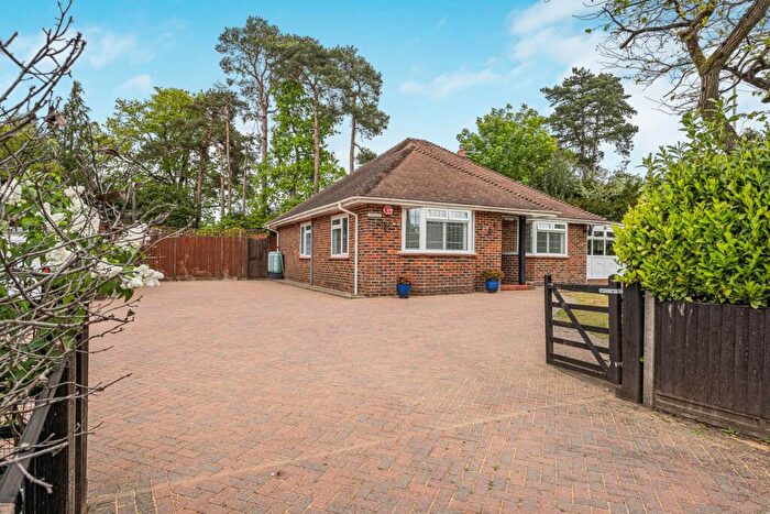 3 Bedroom Bungalow For Sale In Firgrove Road, Whitehill, Bordon, Hampshire, GU35