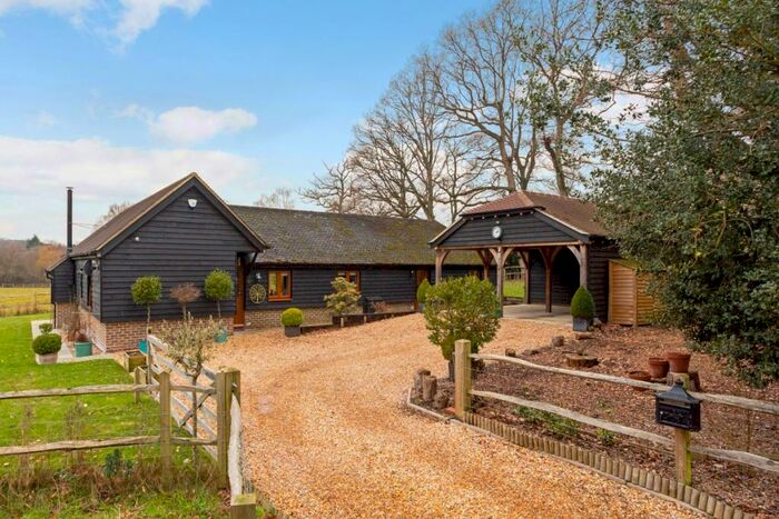 4 Bedroom Detached House To Rent In Winterpit Lane Mannings Heath, RH13