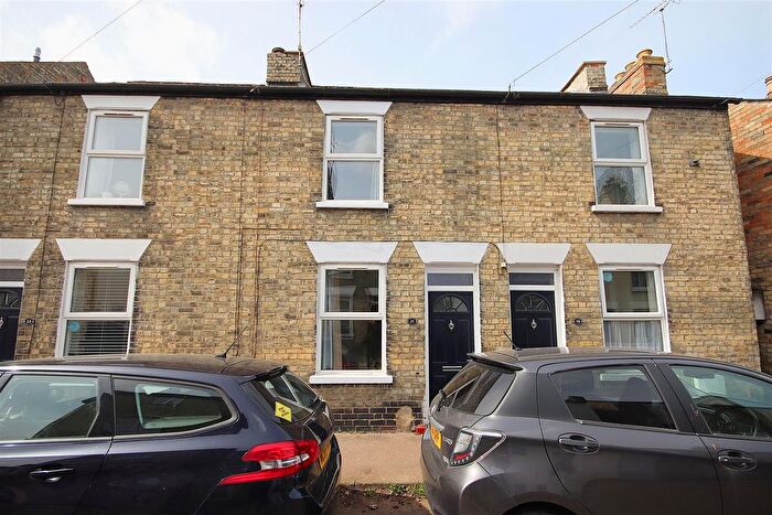 2 Bedroom Terraced House To Rent In Ainsworth Street, Cambridge, CB1