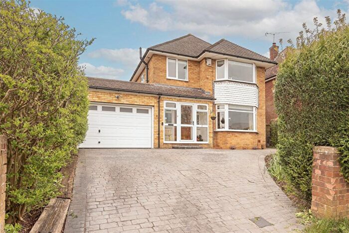 3 Bedroom Detached House For Sale In Long Cutt, Redbourn, AL3