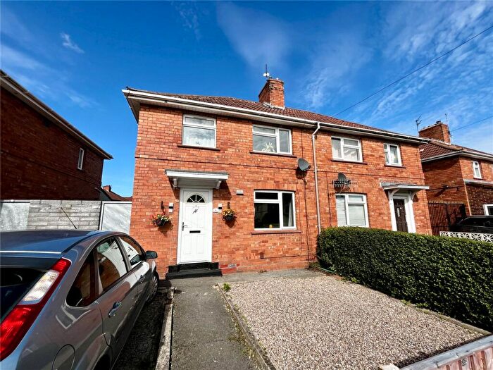 3 Bedroom Semi-Detached House To Rent In Knowle, Crediton Crescent, BS4