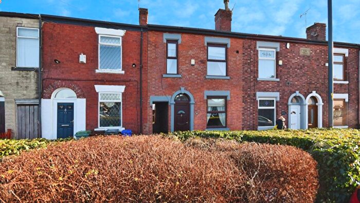 4 Bedroom Terraced House For Sale In Haughton Green Road, Denton, Manchester, Greater Manchester, M34