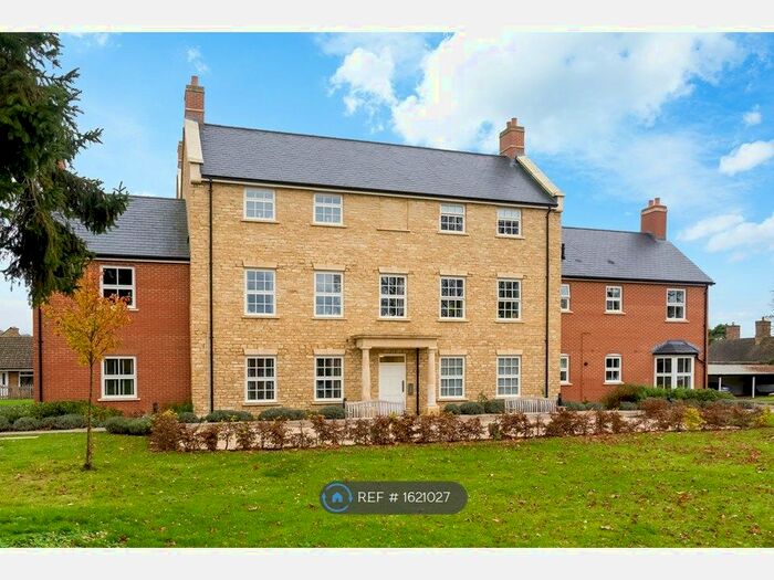 2 Bedroom Flat To Rent In Astrop Grange, Kings Sutton, Banbury, OX17