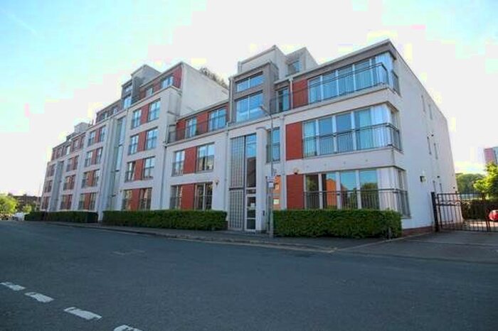 2 Bedroom Flat To Rent In Ascot Gate, Glasgow, G12