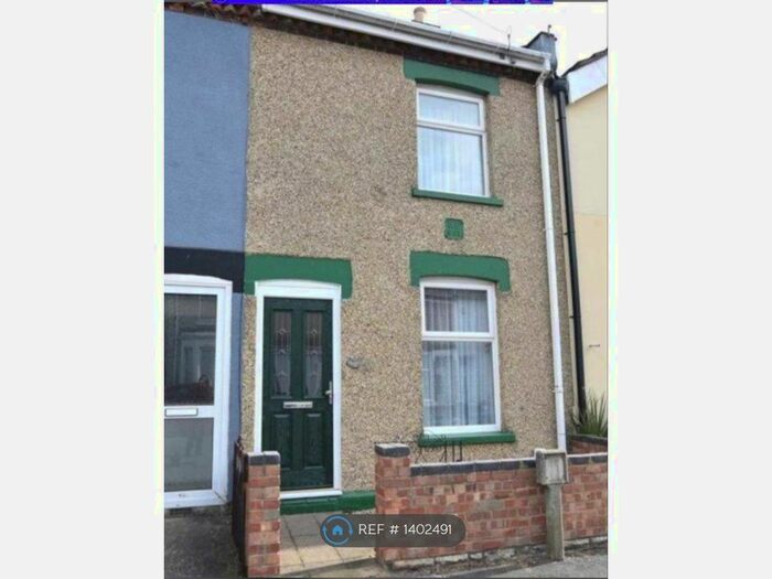 4 Bedroom Terraced House To Rent In Queens Road, Gosport, PO12