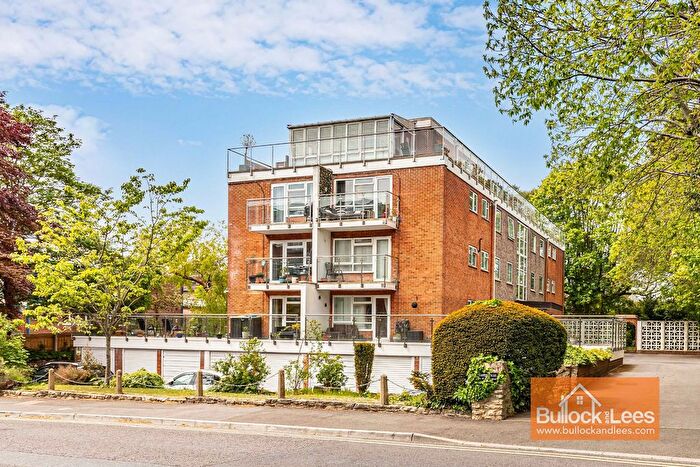 2 Bedroom Flat To Rent In St. Johns Road, Boscombe, Bournemouth, BH5