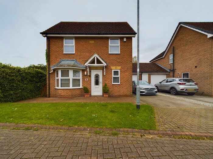 4 Bedroom Detached House For Sale In Chapel Fields, Hull, HU11