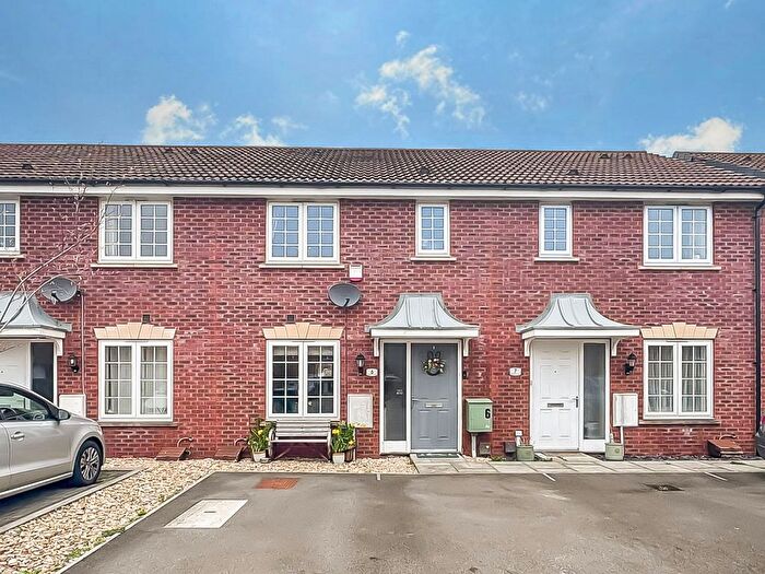 3 Bedroom Terraced House For Sale In Babdown Close Kingsway, Quedgeley, Gloucester, GL2