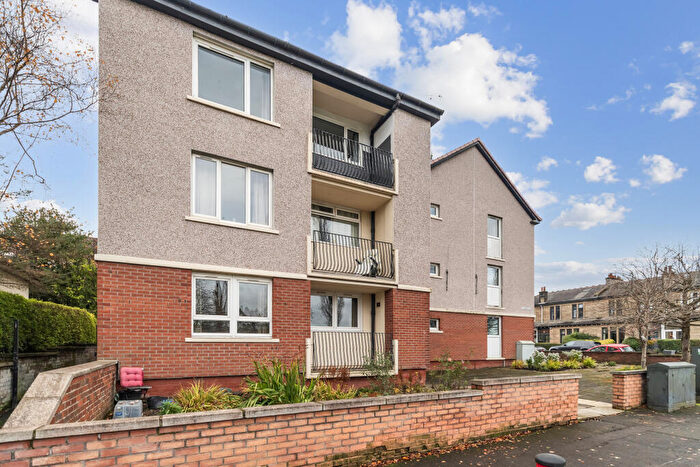 2 Bedroom Flat For Sale In / Helensburgh Drive, Jordanhill, G13