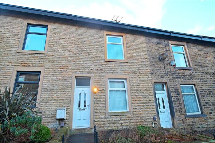 3 Bedroom Terraced House To Rent In Moorhead Street, Colne, Lancashire, BB8