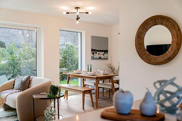 3 Bedroom House To Rent In The Ash, Y Bluen Goch, Dwygyfylchi, LL34