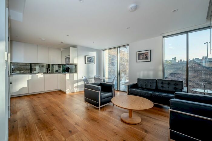 2 Bedroom Flat To Rent In Stoney Street, London, SE1