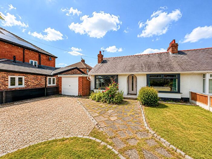3 Bedroom Semi Detached Bungalow For Sale In Cobham Road, Wirral, CH46