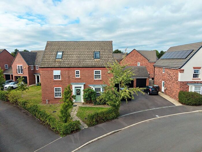 5 Bedroom Detached House For Sale In Winterberry Way, Stapeley, CW5