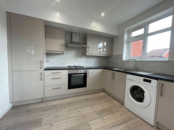 3 Bedroom Terraced House To Rent In Wyre Grove, Hayes, UB3