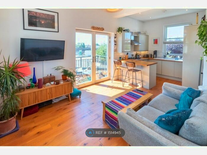 1 Bedroom Flat To Rent In Gleneagle Road, London, SW16