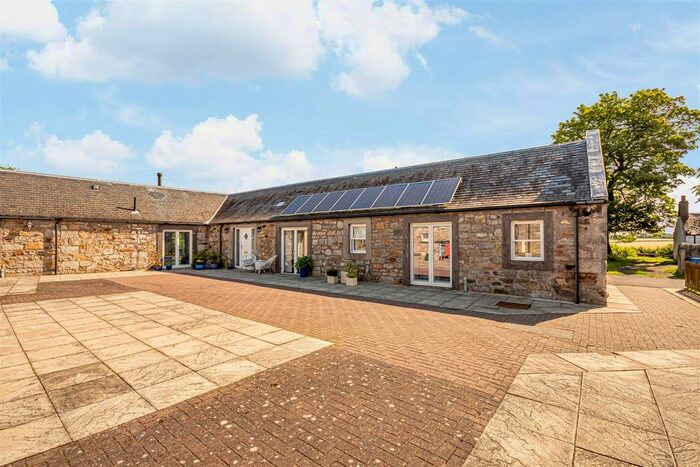 3 Bedroom End Of Terrace House For Sale In Hilton Farm Steadings, Rosyth, KY11