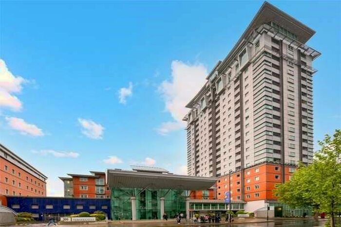 1 Bedroom Property To Rent In Westminster Bridge Road, London, SE1